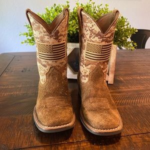 Little boys Size 10 Ariat boots